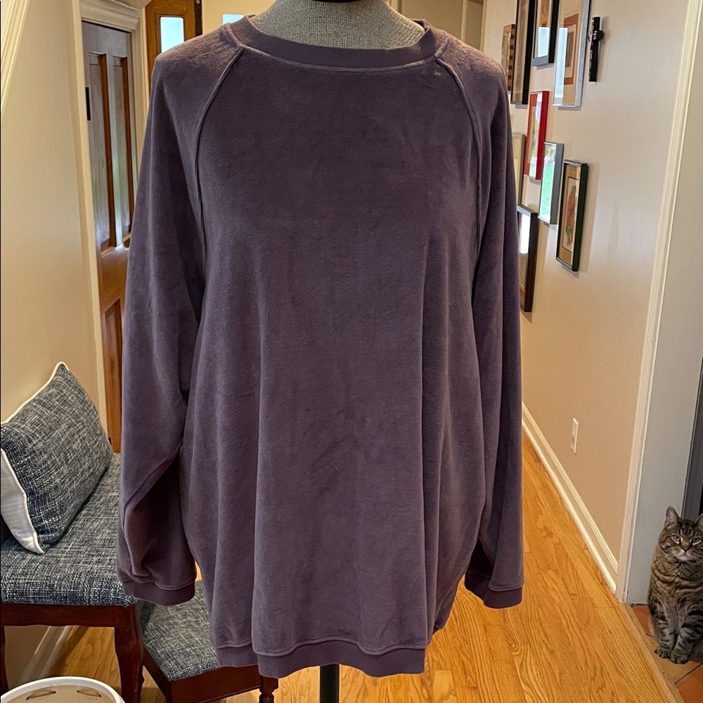 Brown Long-Sleeve Sweatshirt